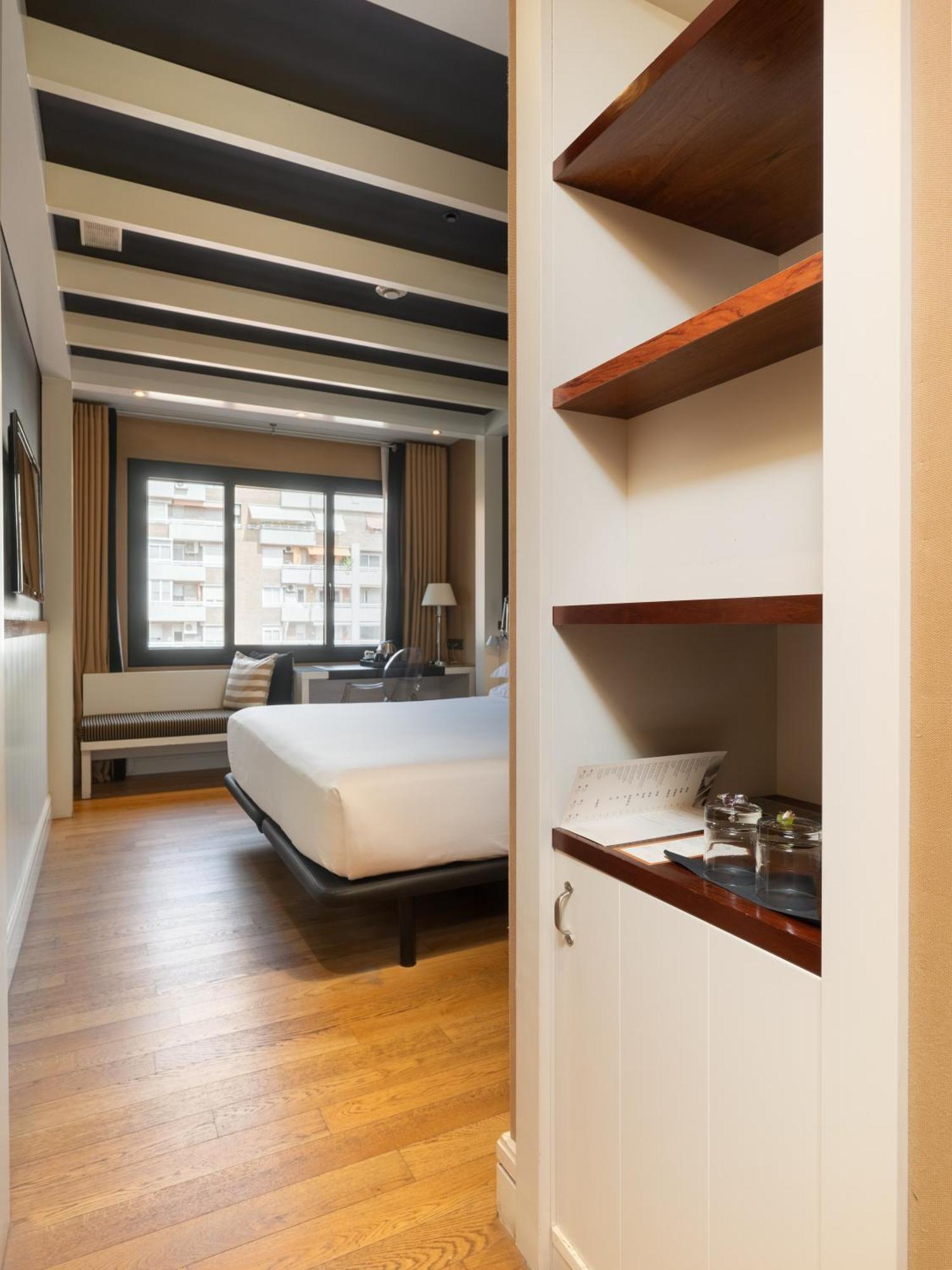 U232 Hotel Barcelona Exterior photo