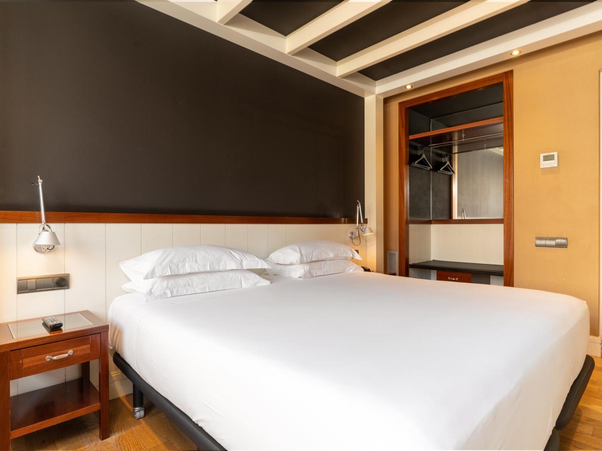 U232 Hotel Barcelona Exterior photo